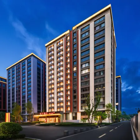 Orange Hotel (Yanjiao Chaobai River Yungu)