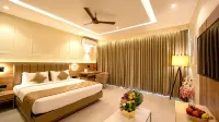 Tgi Star Holidays Yercaud - พร้อมระเบียง