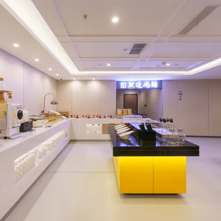 Homeinn Aifeel Hotel (Dalian Xinghai Square Convention and Exhibition Center)