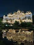 Guiyang Monkey Hotel - Lãng mạn