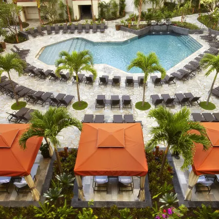 Hilton Hawaiian Village Waikiki Beach Resort
