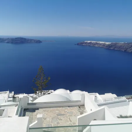 Santorini Theasis Suites