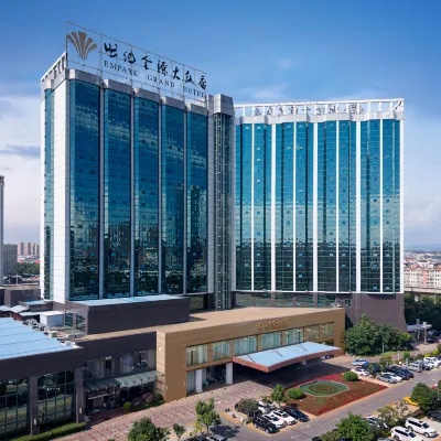 Empark Grand Hotel Kunming Hotels near Xiaodongcun Station
