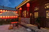 Parrot Courtyard - 3-Star