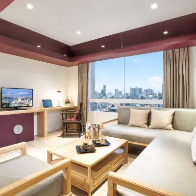 The Quarter Hualamphong by UHG Hotels near Debsirin School
