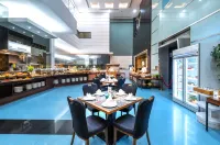 Merlynn Park Hotel - breakfast