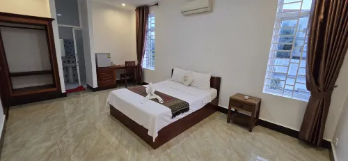 Khmer House Kampot Boutique - พร้อมระเบียง