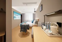 Yunshang Siji Hotel (Renhuai Government & Guomao Mall, Zunyi) - parking