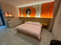 Baotou Xilin Life Hotel - parking