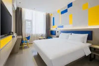 Moyu Hotel (Qujing Luliang Totem Center North Gate Street) - Wifi
