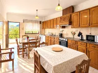 Large Villa 8-Bedroom near Beach & Lisbon with Terrace & Garden -  Casas de vacaciones
