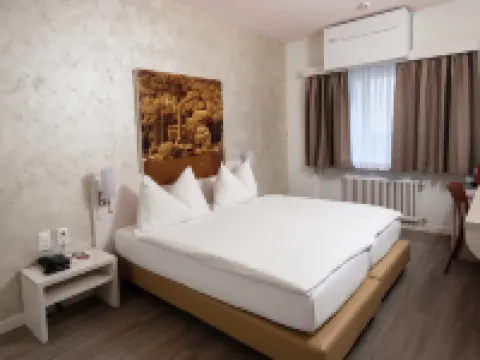 アクアレッロ スイス クオリティ ホテル ルガノのホテル