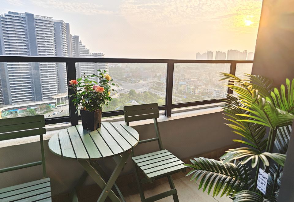 Beihai Yintan Lecheng Meiyu Seascape Apartment Hotel (Yintan Branch) - Housity