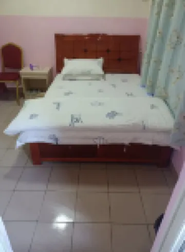 Siyi Apartment Hotels near National Forest Park of Guanyin Mountain