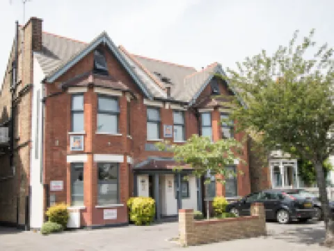 Westciti Caroco Aparthotel Hotels in Croydon