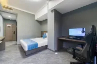 Lilian Business E-sports Hotel