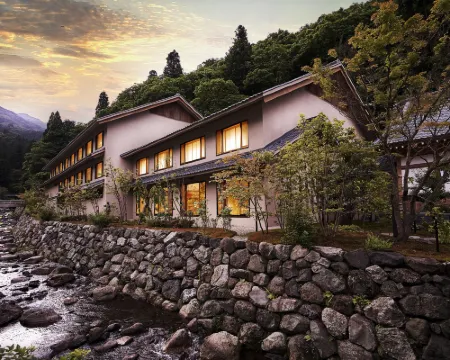 ฮาคุจยุกัง โรงแรมในฟูกูอิ