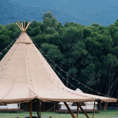 Wangtong Campground Отели рядом с достопримечательностью «Вутонг Маунтен»