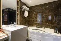 Orange Castle Hotel (Longyan Food Street, Shantou MixC Store)