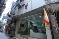 Hotel Ashirwad near New Delhi Railway Station, Paharganj