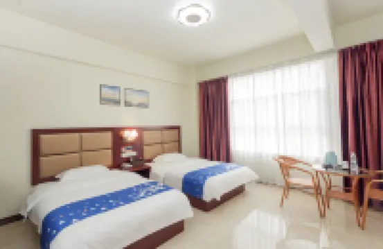 Dongxing Chengshi Relian Seaview Hotel