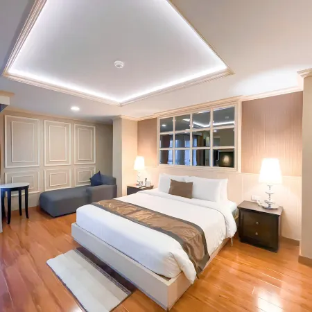 Aspira Hana Executive Suites Thonglor Отели рядом с достопримечательностью «Торговый центр SeenSpace»