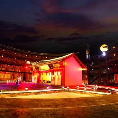 Longyan Tulou Kangnong Inn