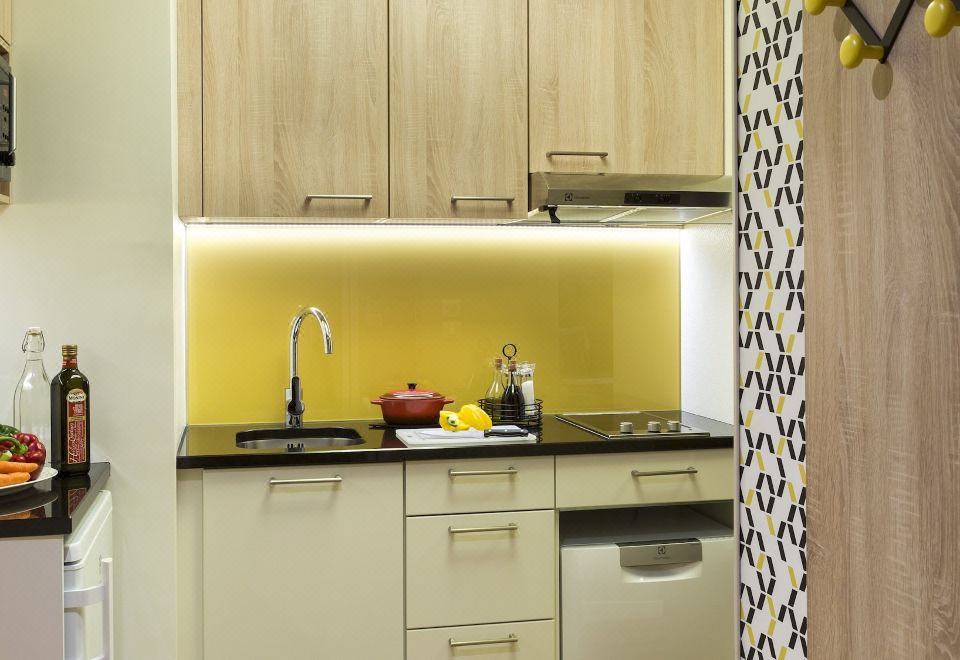 4. Citadine..