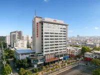 HAWTHORN BY WYNDHAM DALI ERHAI PARL Hotels near Dali Railway Station