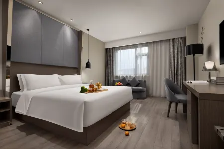 Jiabo Hotel (Suzhou Shiquan Street Wangshi Garden)