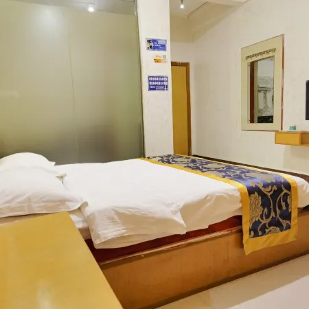 Du'an Zhongrui Convenience Hotel