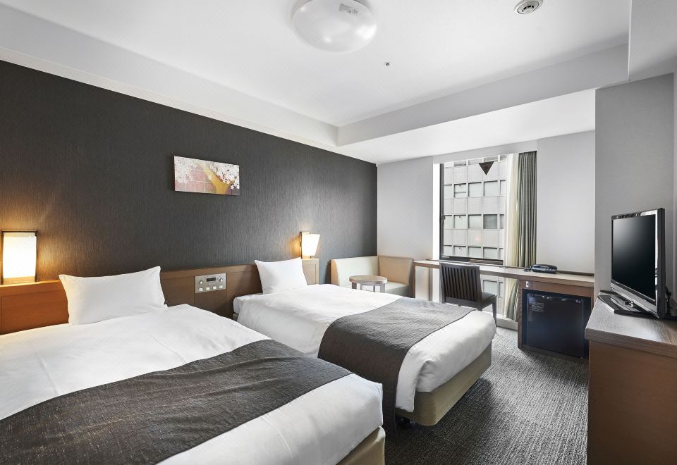 Daiwa Roynet Hotel Kyoto-ShijokarasumaOver view