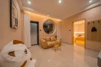 JianYi - balcony