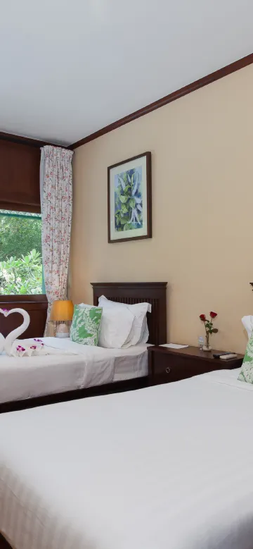 ห้องดีลักซ์ เตียงแฝด พร้อมวิวสวน