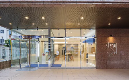 東横 INN 名古屋駅桜通口新館