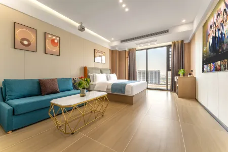 Yunjing Intelligent Cinema Hotel (Hubei Economic College Branch) Отели рядом с достопримечательностью «Hubei Institute of Fine Arts (Canglongdao Campus - Office Building 1)»