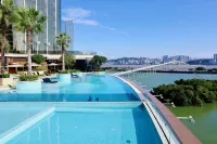 YOHO Resorts World Hotel