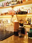Coffee July Inn - bar