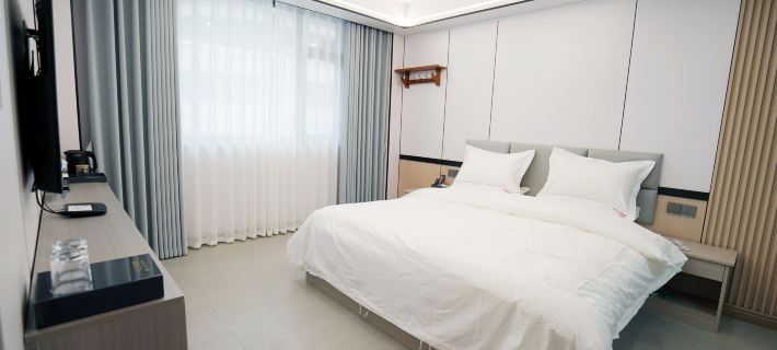 1935 Business Hotel (Prestige Tashi Conference Memorial Hall) Hotels in Weixin