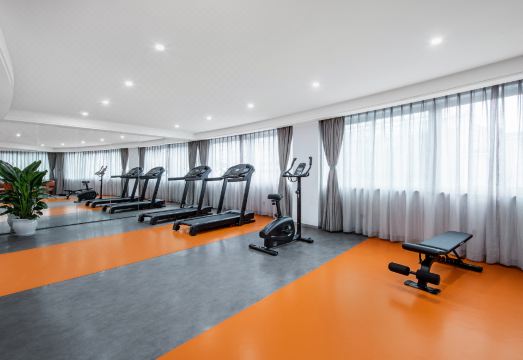 4. 란오우 인터내셔..