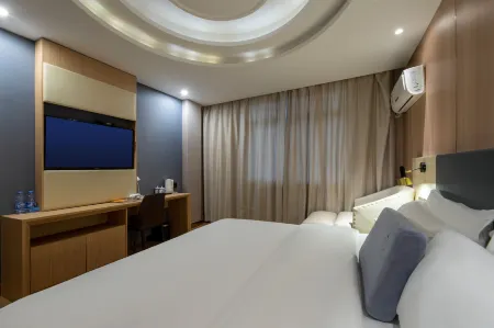 GELI Hotel (Tongcheng Liuchichi Alley) Отели рядом с достопримечательностью «Tongcheng Confucian Temple»