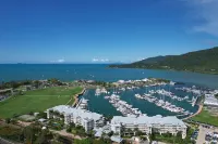 The Boathouse Apartments Hotels near Airlie Beach Lagoon