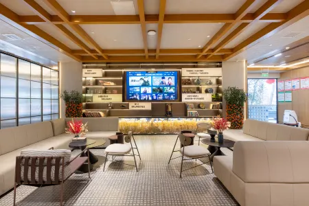 TRUE GO Hotel (Shijiazhuang Chang'an Wanda Jianhua City Plaza) Отели рядом с достопримечательностью «Shijiazhuang Vocational and Technical College of Posts and Telecommunication (East Campus)»