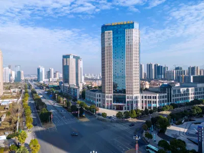 Galactic G-Luxe Hotel Hotels near Jiujiang Chengxi Harbor Container Wharf