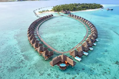 Sun Siyam Vilu Reef Hotels in Vommuli