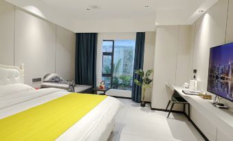 Lipu River Rhyme Hotel