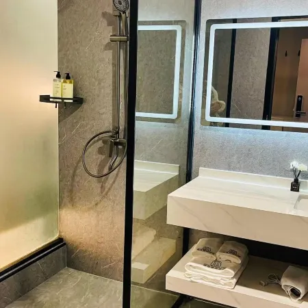 Fengtai Xinhe Business Hotel