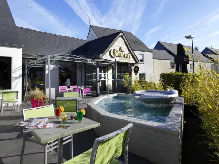 Logis, Hôtel Au Chêne Vert, Saint-Brieuc Nord