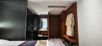 Pingbian Dishui Miaocheng Resort Hotel - Bãi đậu xe