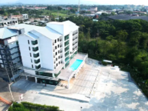 GEEN飯店春武裡 Sripathum University Chonburi Campus附近的飯店